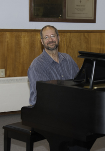 Stephan George-Wagner_Music Director cropped
